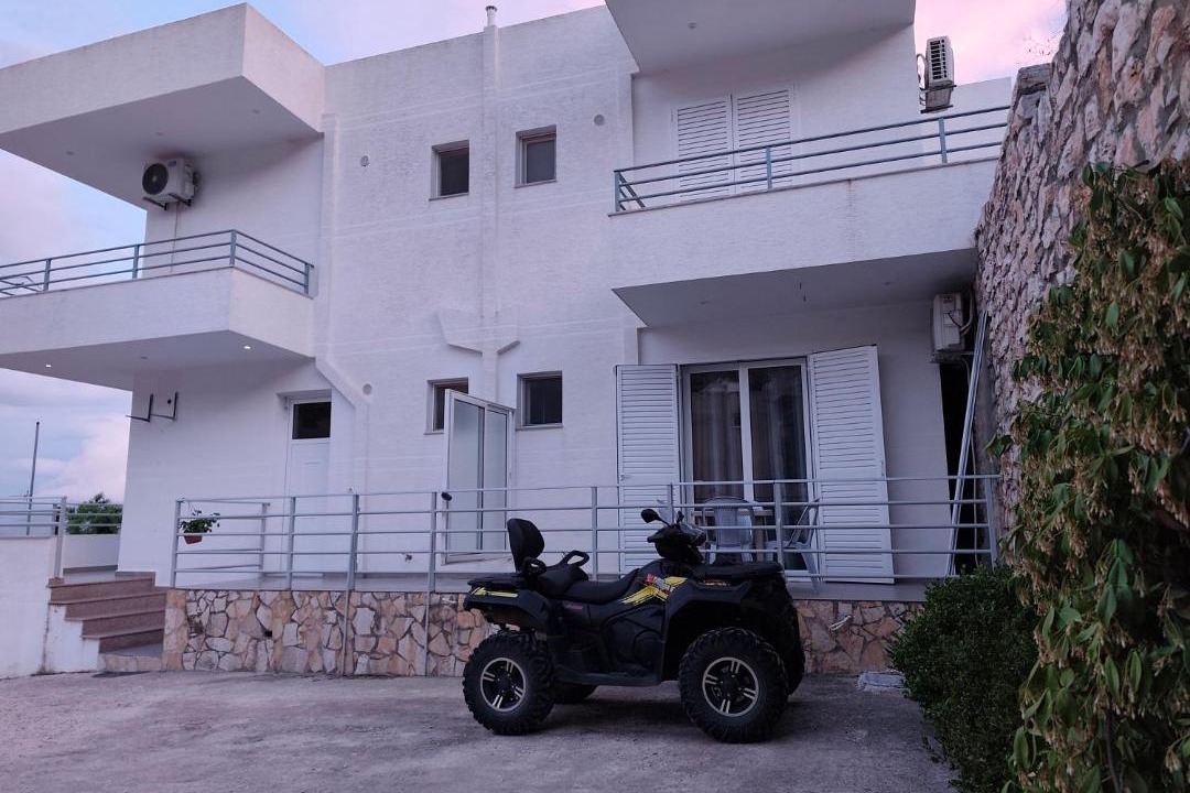 Photo of Others in Sarande