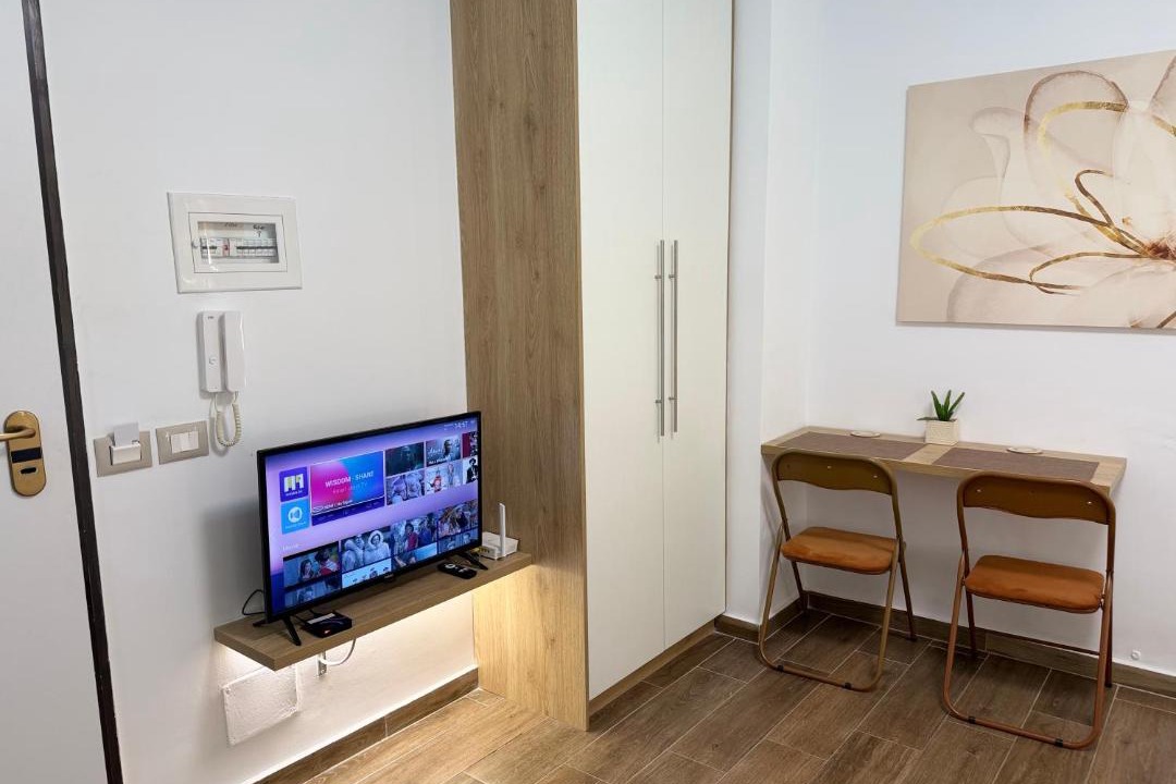 Photo of Livingroom in Qender