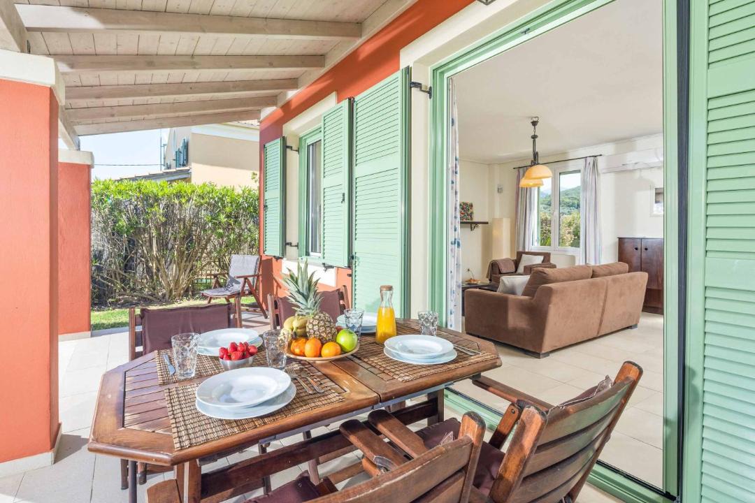 Photo of Patio Balcony in Almiros Beach