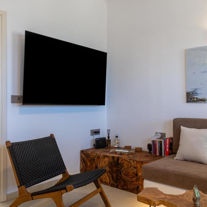 Photo of Livingroom in Perissa