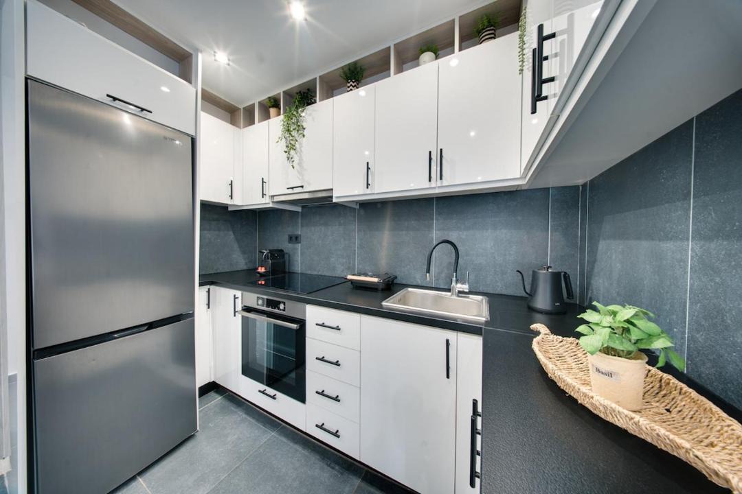 Photo of Kitchen in Metaxourgio