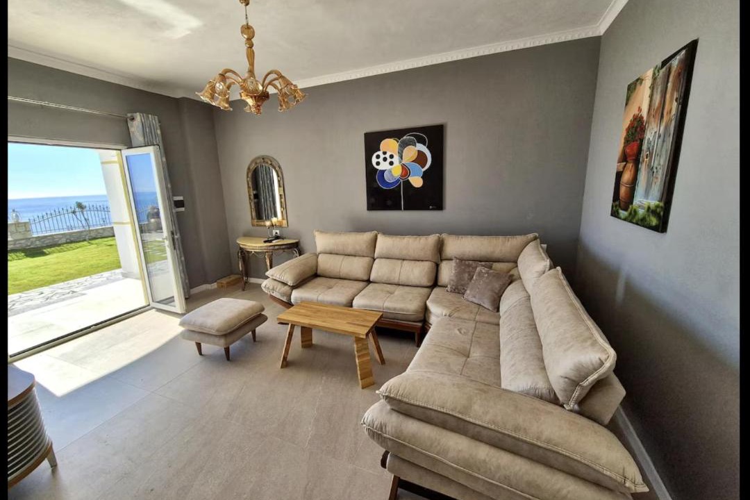 Photo of Livingroom in Himare