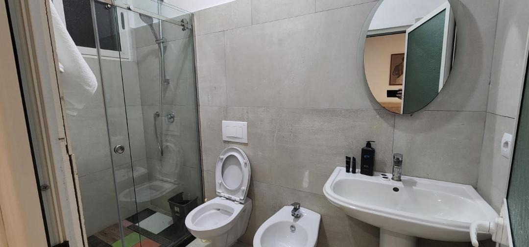 Photo of Bathroom in Preze