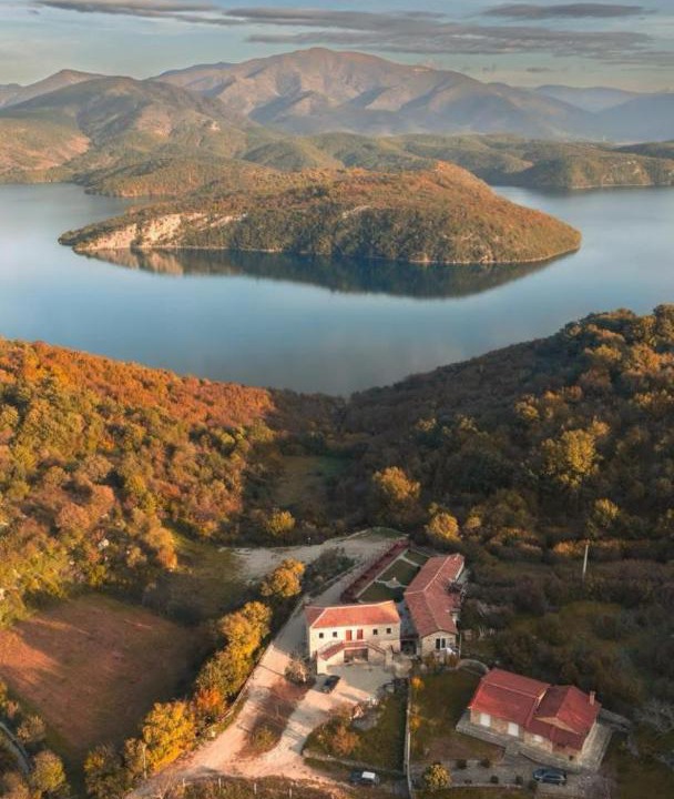 Photo of Others in Sakës