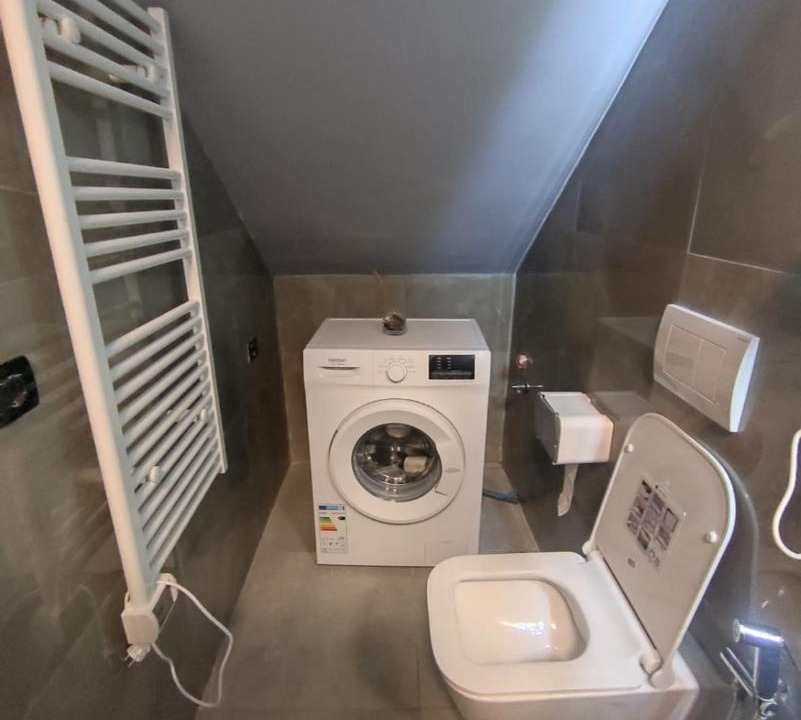 Photo of Bathroom in Mbrostar-Urë