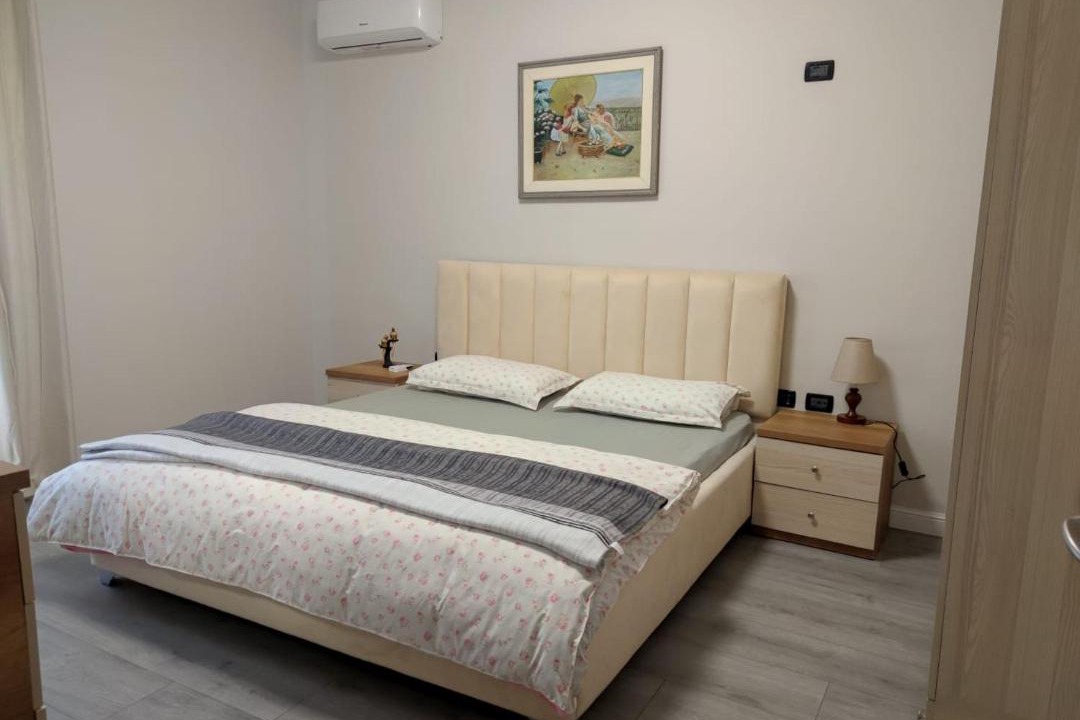 Photo of Bedroom in Mbrostar-Urë
