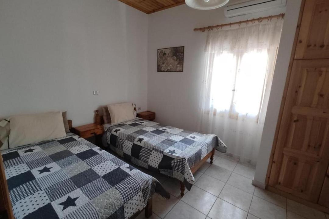 Photo of Others in Anaxos