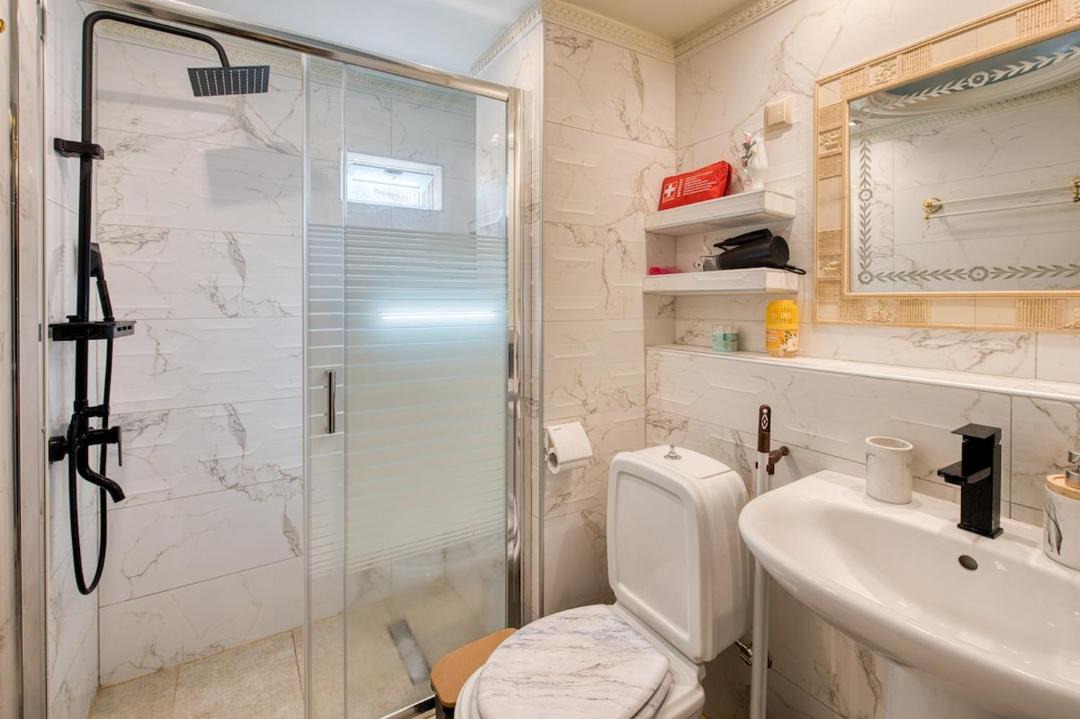 Photo of Bathroom in Stavroupoli