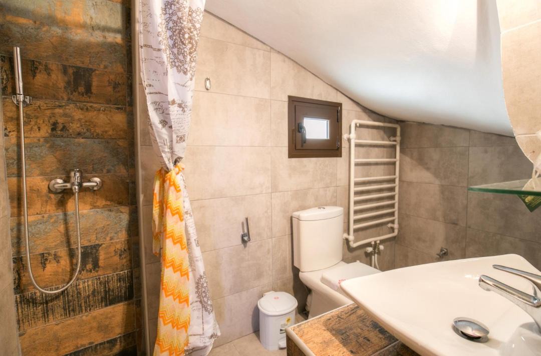 Photo of Bathroom in Limenaria