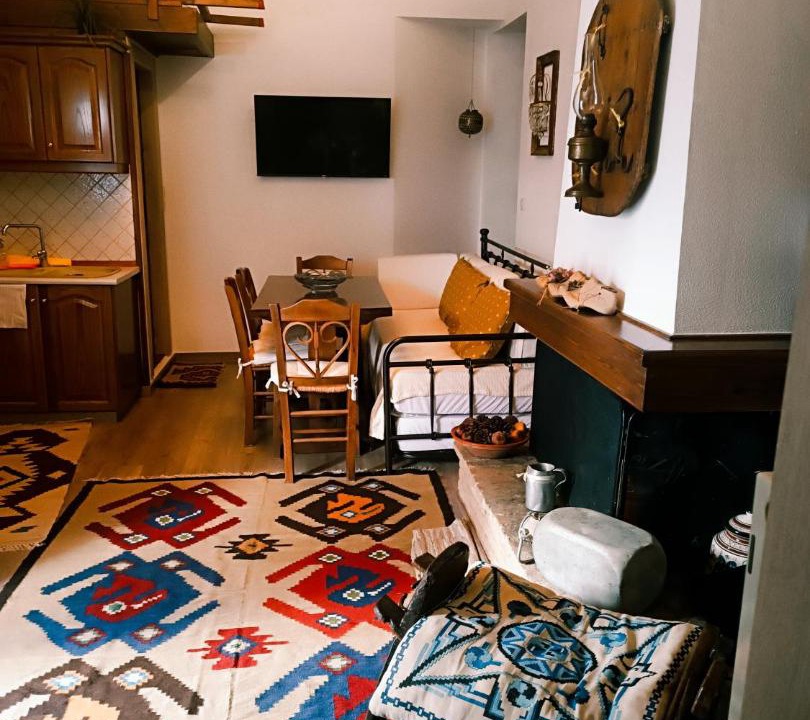Photo of Others in Arachova