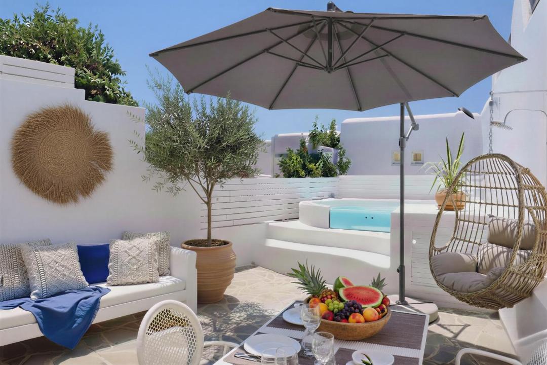 Photo of Others in Naxos