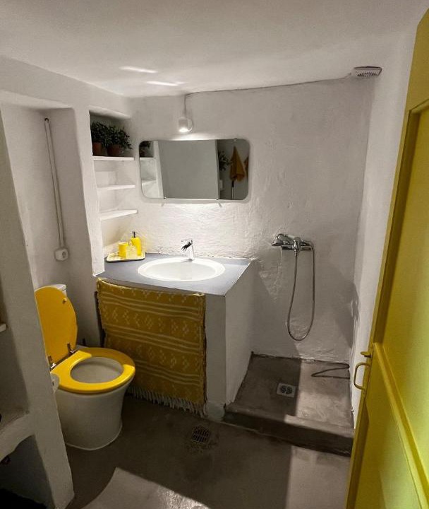 Photo of Bathroom in Serifos