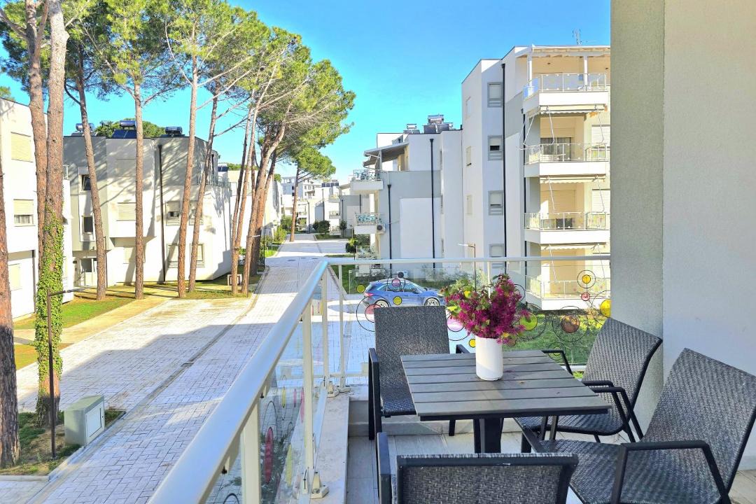 Photo of Patio Balcony in Ishem