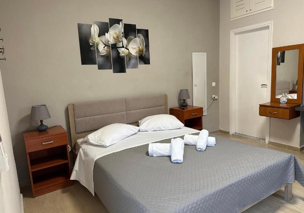 Photo of Bedroom in Ipsos