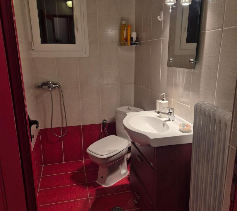 Photo of Bathroom in Kastoria