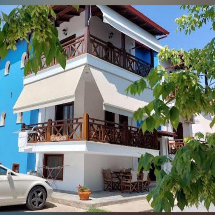 Photo of Others in Aristotelis