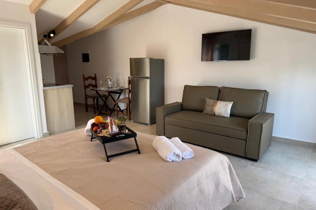 Photo of Others in Kato Korakiana