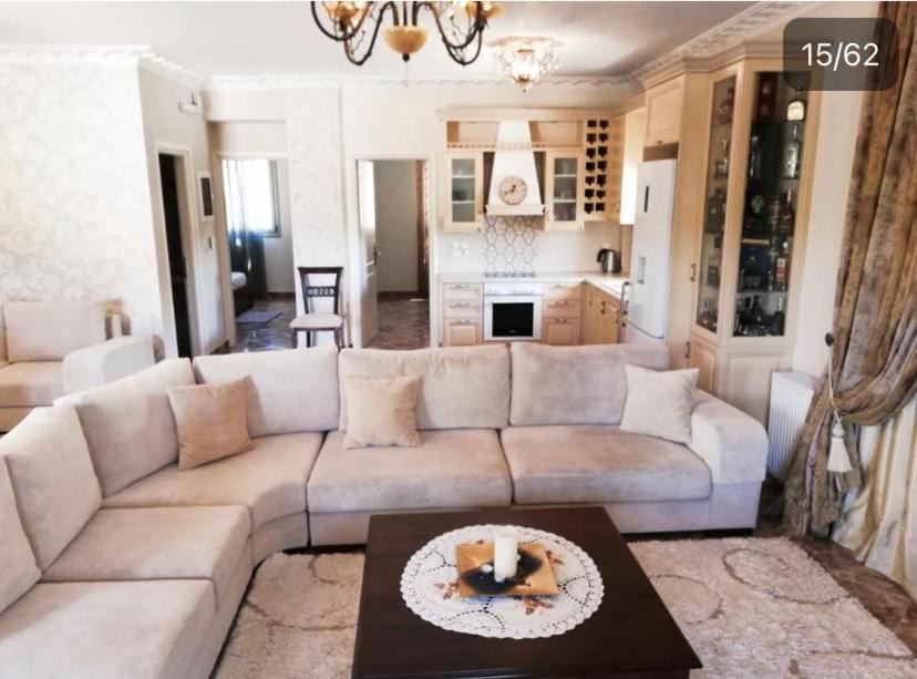 Photo of Livingroom in Athikia