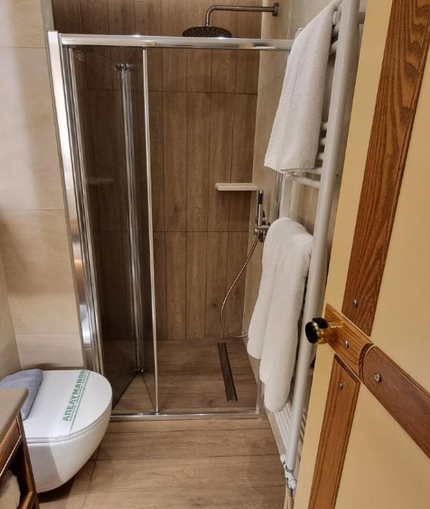 Photo of Bathroom in Delfoi