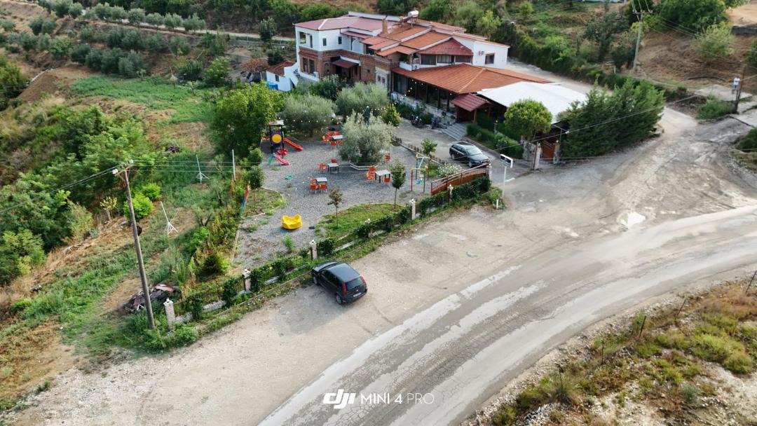 Photo of Others in Sinje
