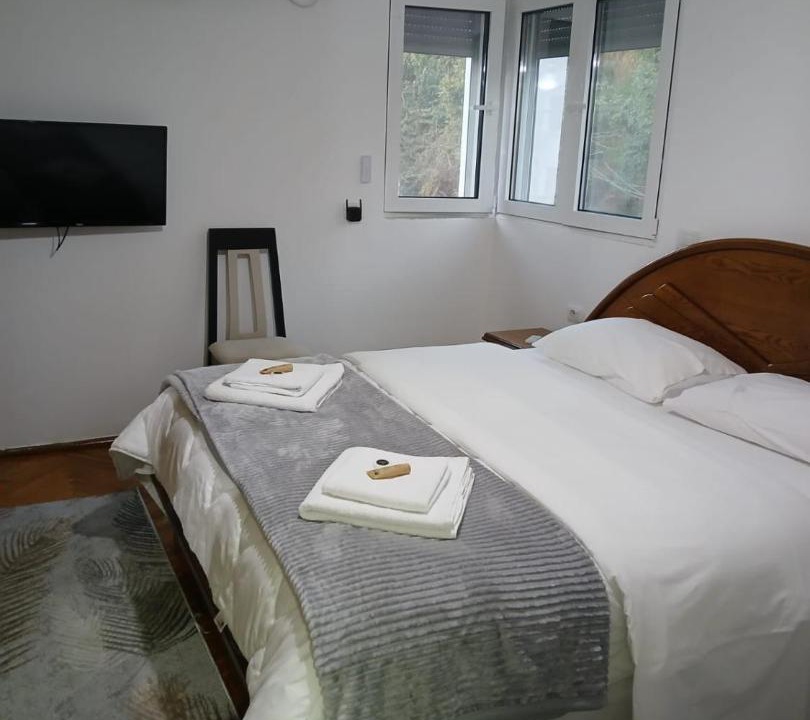 Photo of Bedroom in Corovode