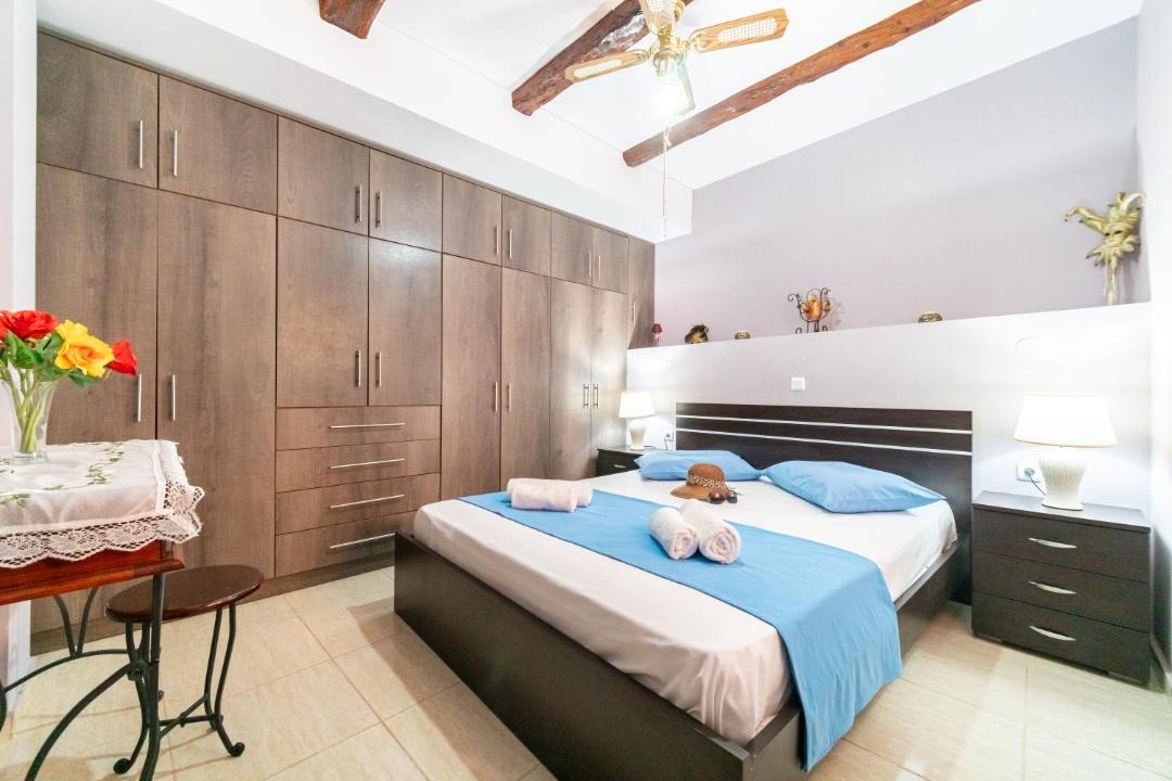 Photo of Bedroom in Peroulades