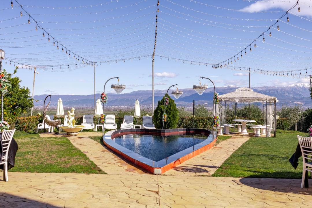 Photo of Others in Qerek