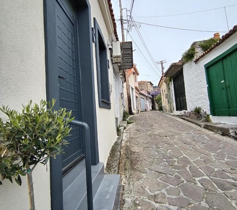 Photo of Others in Mantamados