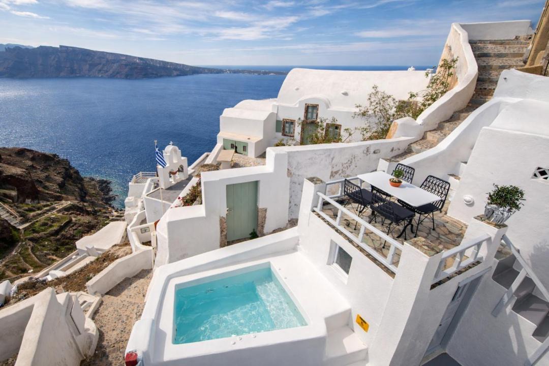 Photo of Others in Oia