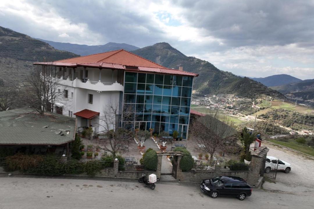 Photo of Others in Sinje