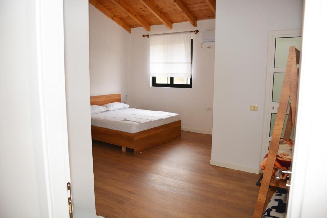 Photo of Bedroom in Cerenisht
