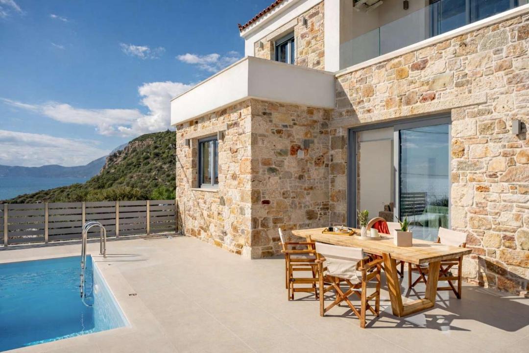 Photo of Patio Balcony in Ormos Koumeikon