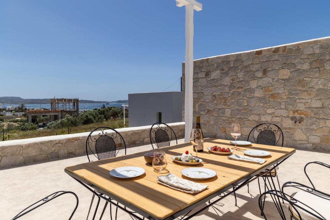 Photo of Others in Adamas