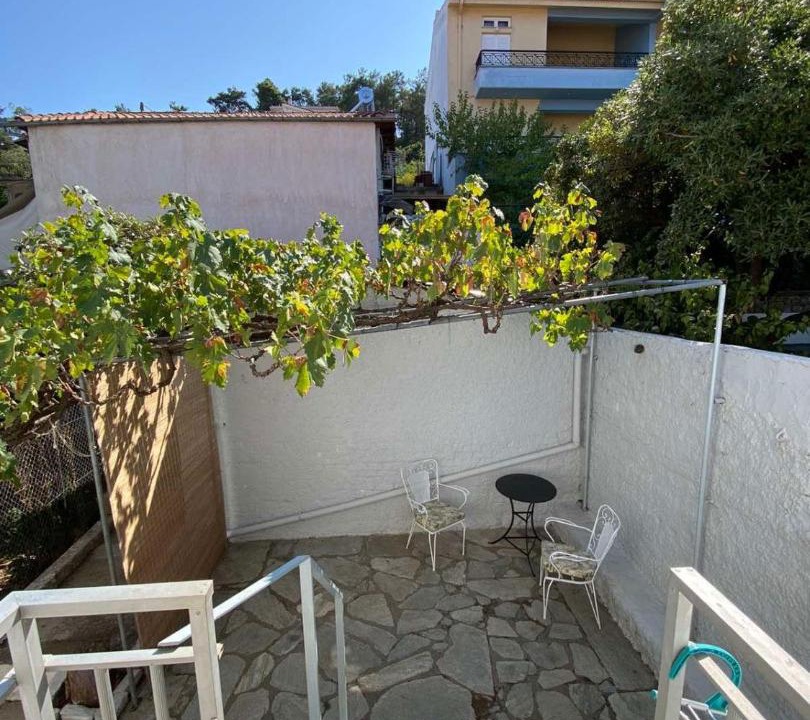 Photo of Patio Balcony in Pella Region
