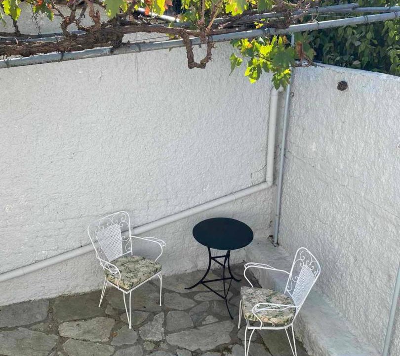 Photo of Patio Balcony in Pella Region