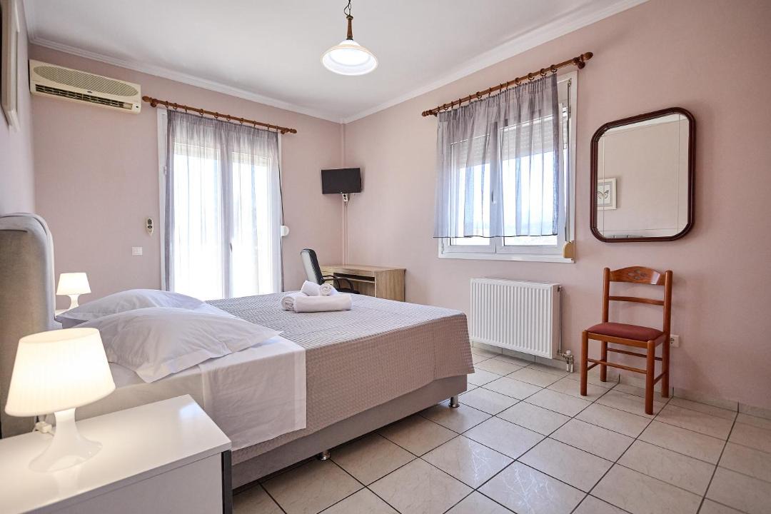 Photo of Bedroom in Kambos