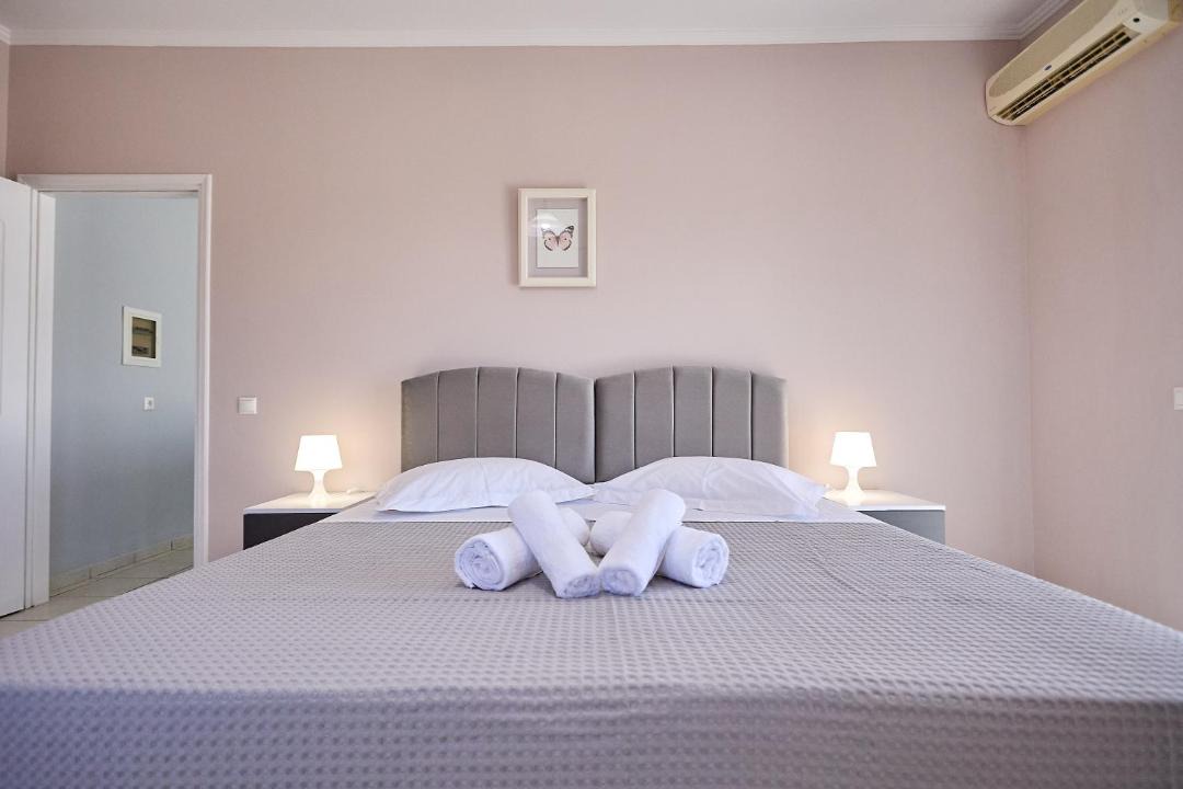Photo of Bedroom in Kambos