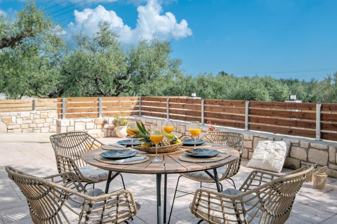 Photo of Patio Balcony in Romirion