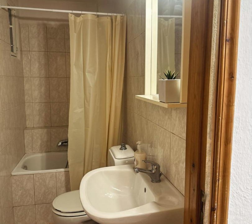 Photo of Bathroom in Florina