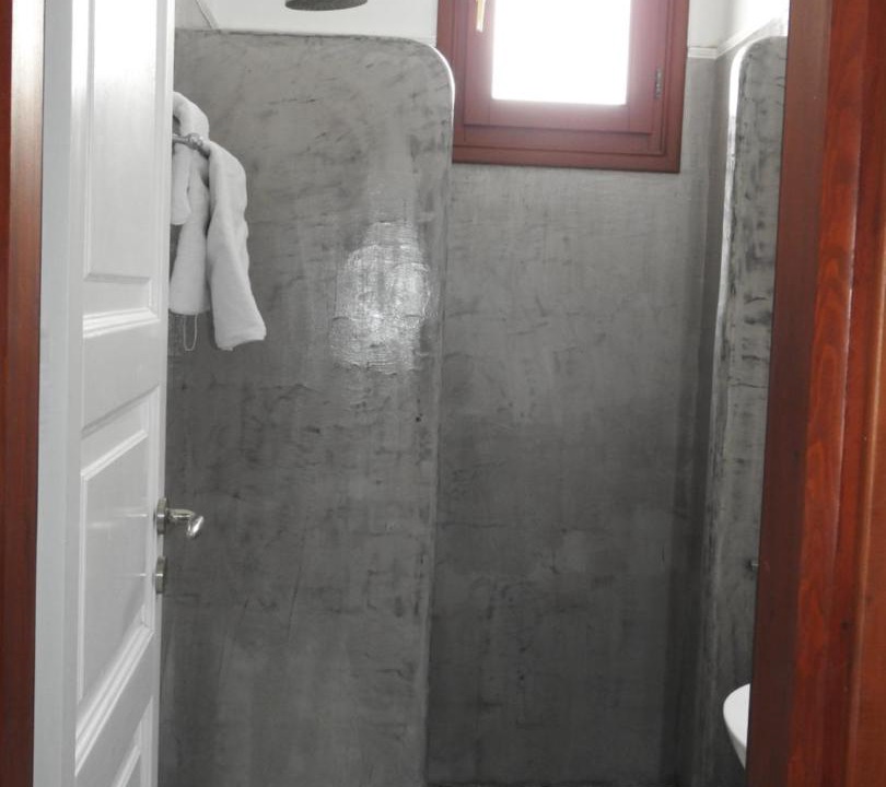 Photo of Bathroom in Perissa