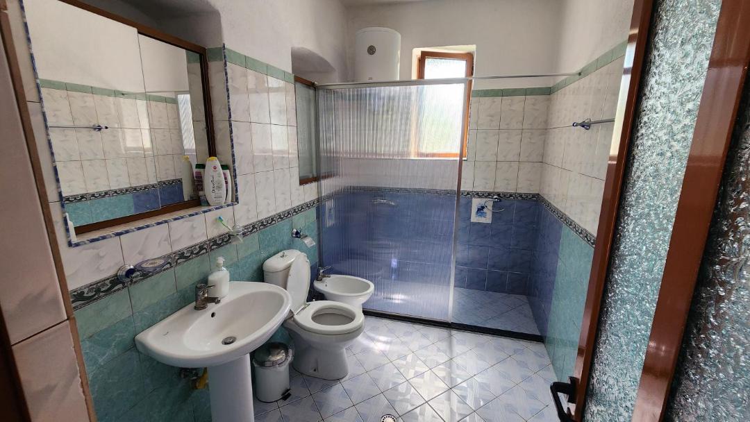 Photo of Bathroom in Permet