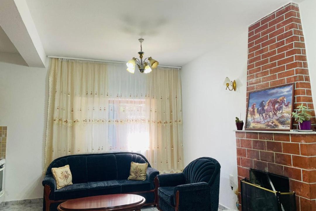 Photo of Livingroom in Permet