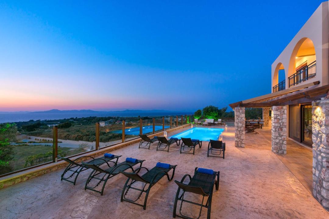 Photo of Patio Balcony in Theologos
