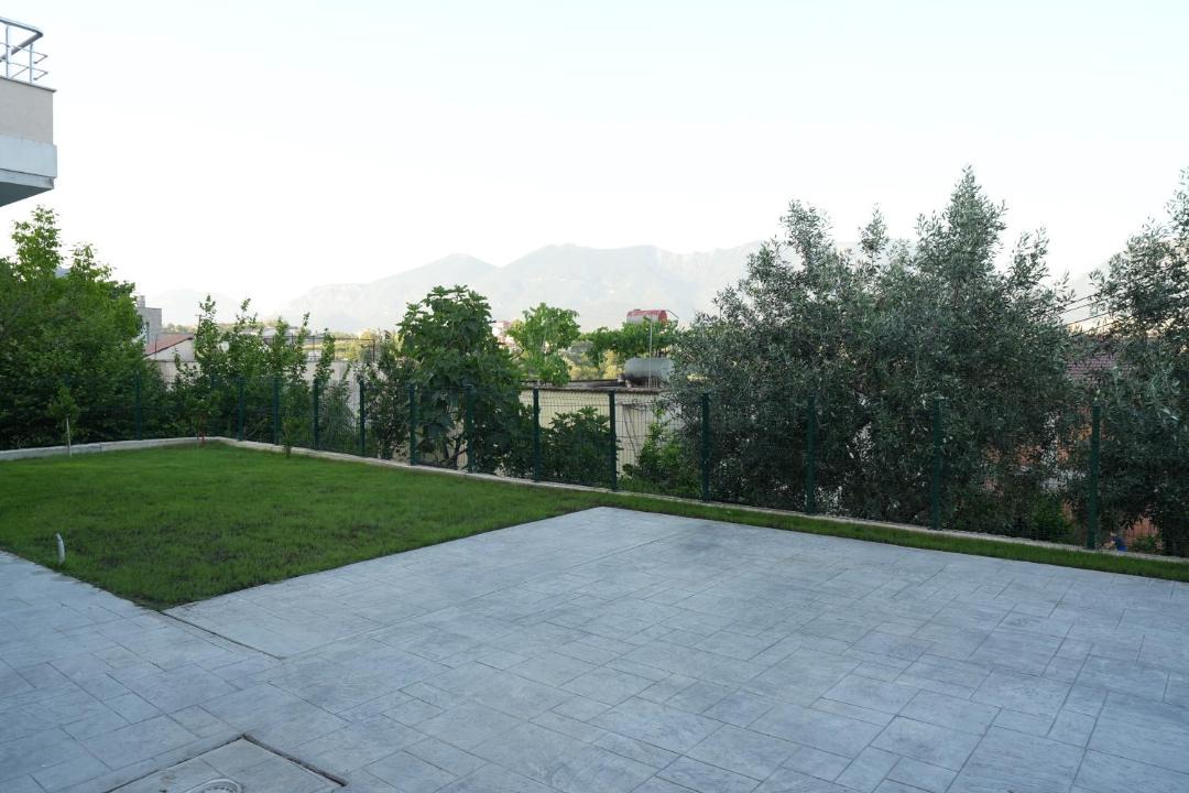 Photo of Others in Farke