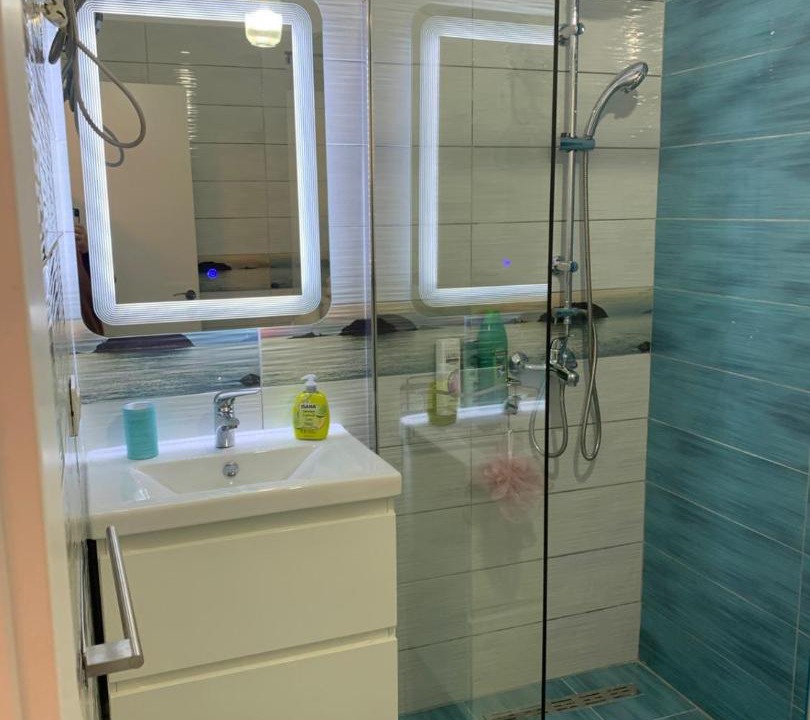 Photo of Bathroom in Qerek