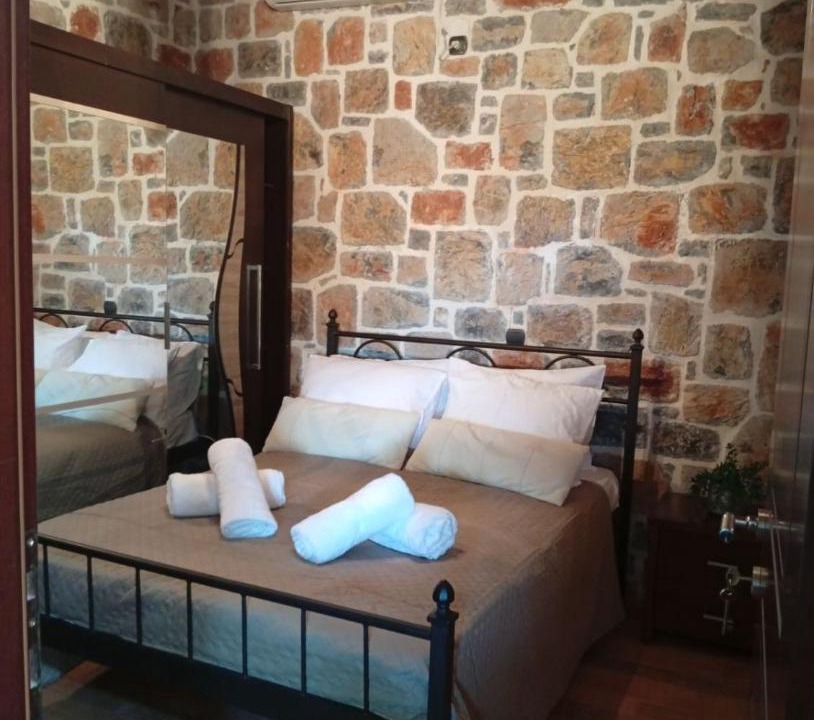 Photo of Others in Amarinthos