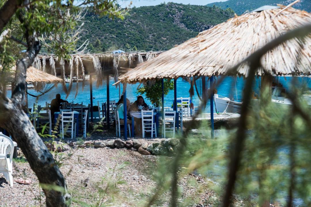 Photo of Others in Gefyra