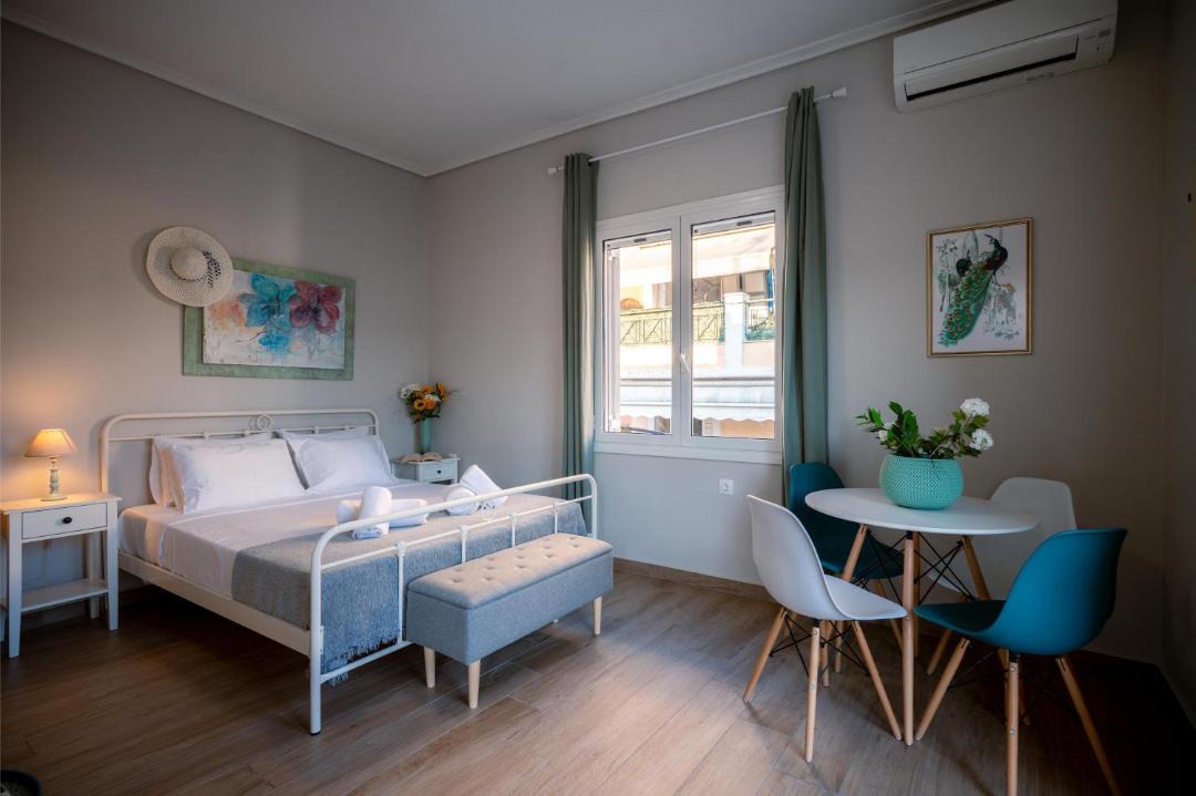 Photo of Bedroom in Moschato-Tavros