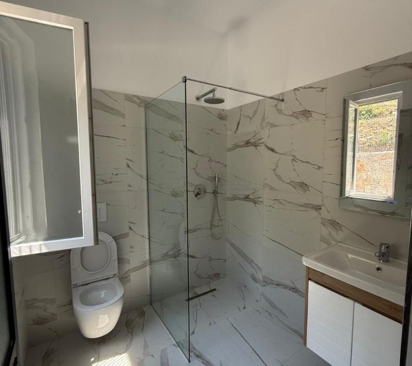 Photo of Bathroom in Sakës