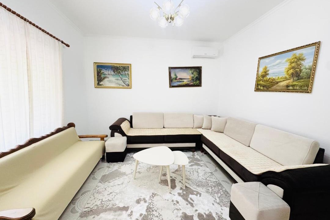 Photo of Livingroom in Lazarat